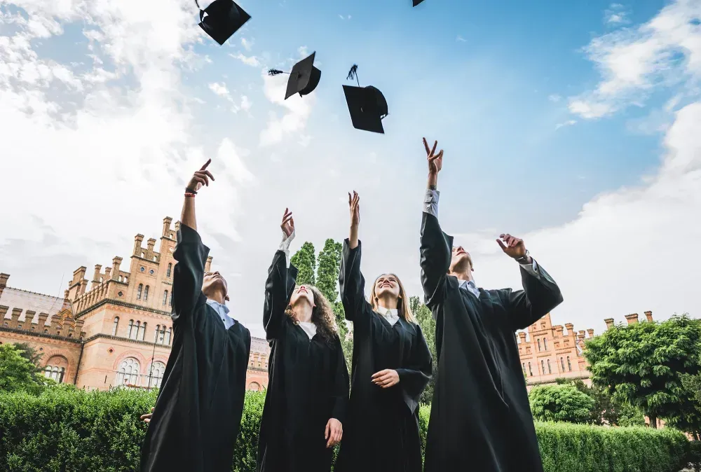 highereducation-b1e78480bd7d1e1f49ef363aa8a83052cc9fc41c.webp